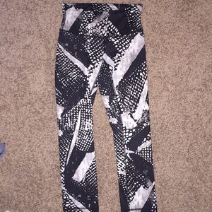 Lululemon capri leggings